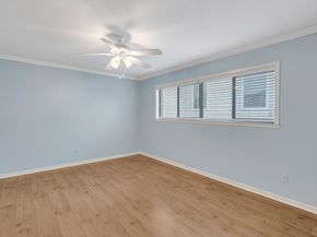 3809 N Braeswood Boulevard 30, Houston TX 77025