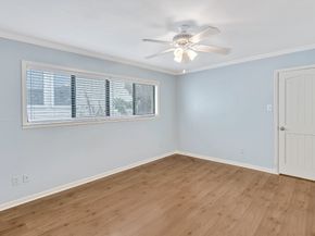 3809 N Braeswood Boulevard 30, Houston TX 77025