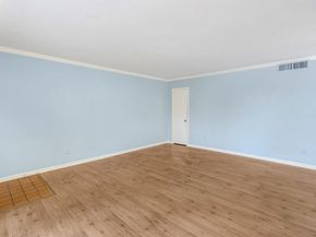 3809 N Braeswood Boulevard 30, Houston TX 77025