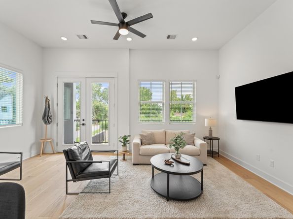 1009 Tuskegee Heights Lane, Houston TX 77091