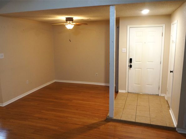 718 Silverpines Road, Houston TX 77062