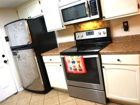 718 Silverpines Road, Houston TX 77062