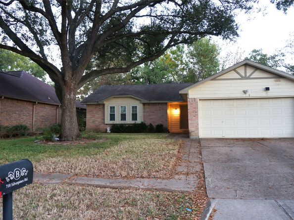 718 Silverpines Road, Houston TX 77062