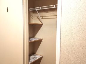 718 Silverpines Road, Houston TX 77062