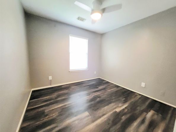 8722 Ashlawn Drive, Houston TX 77083