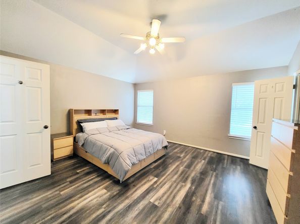 8722 Ashlawn Drive, Houston TX 77083