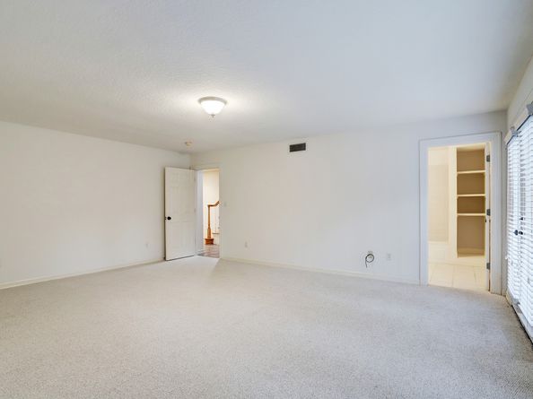 5400 Gibson Street, Houston TX 77007