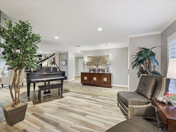 3615 ASCOT Lane, Houston TX 77092