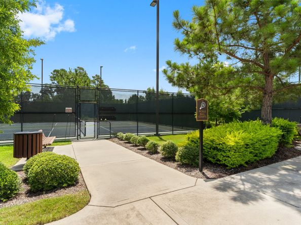 242 Flaxen Chestnut, Spring TX 77382