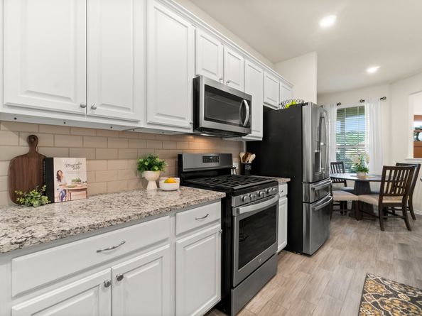 242 Flaxen Chestnut, Spring TX 77382