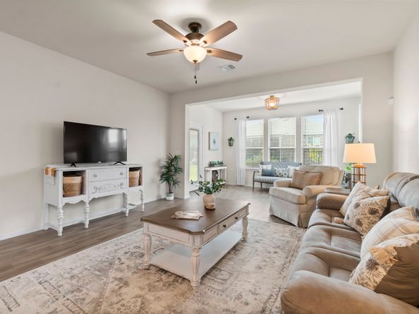 242 Flaxen Chestnut, Spring TX 77382