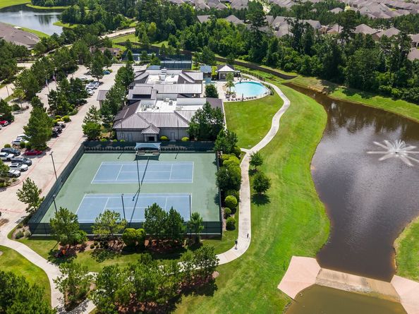 242 Flaxen Chestnut, Spring TX 77382