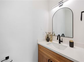 3504 Caplin Street D, Houston TX 77026