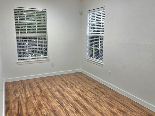 1324 Avenue D, Katy TX 77493