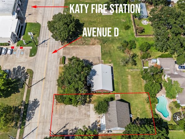 1324 Avenue D, Katy TX 77493