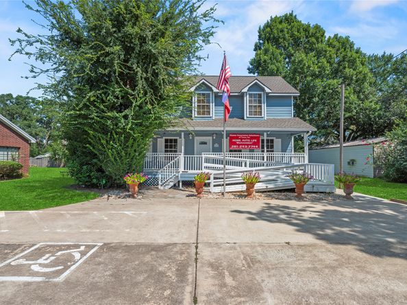 1324 Avenue D, Katy TX 77493