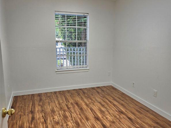 1324 Avenue D, Katy TX 77493