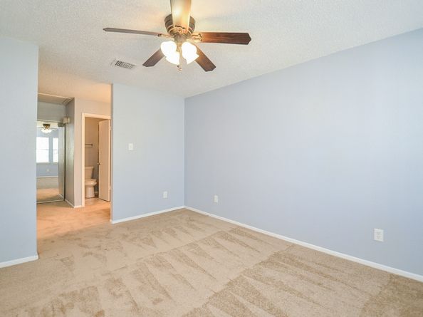 12114 Bob White Drive 121, Houston TX 77035