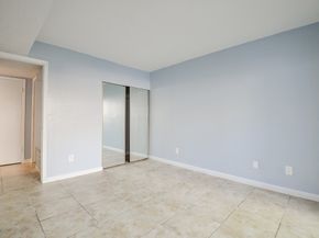 12114 Bob White Drive 121, Houston TX 77035