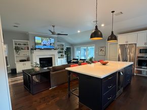 8422 Academy Street, Houston TX 77025