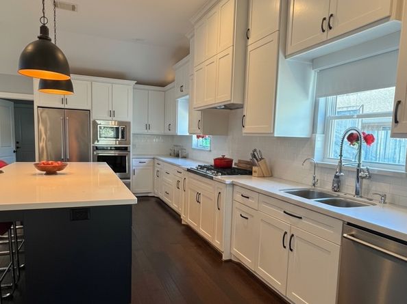 8422 Academy Street, Houston TX 77025