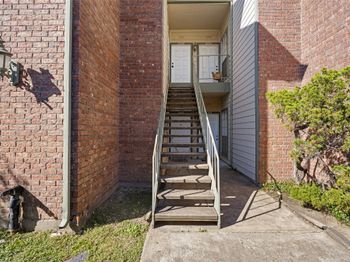 6500 Harbor Town Drive