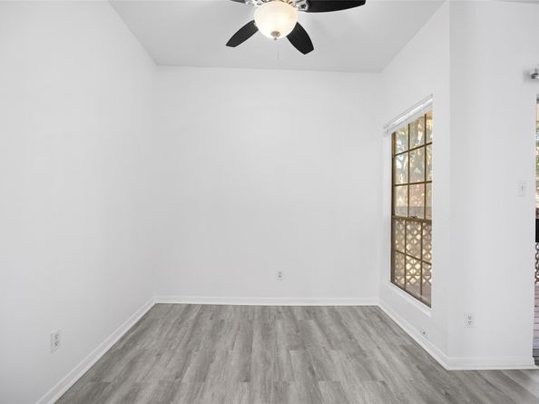 6500 Harbor Town Drive 3208, Houston TX 77036