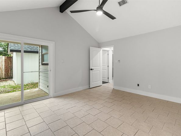 3718 Storm Creek Drive, Houston TX 77088