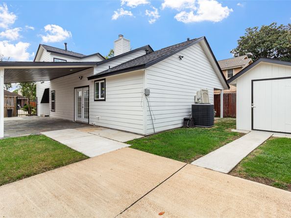 3718 Storm Creek Drive, Houston TX 77088