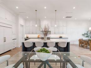 1204 Willard Street, Houston TX 77006