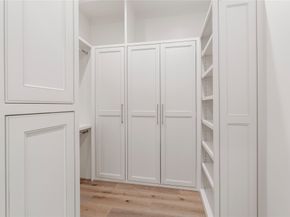 1204 Willard Street, Houston TX 77006