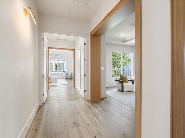 1204 Willard Street, Houston TX 77006