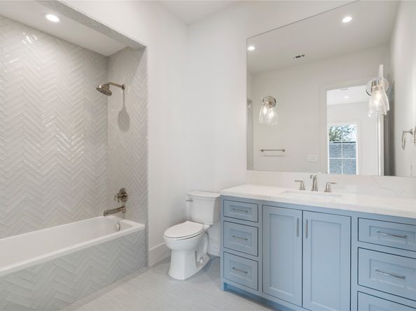 1204 Willard Street, Houston TX 77006