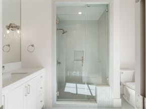 1204 Willard Street, Houston TX 77006