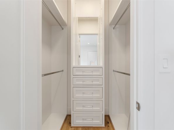 1204 Willard Street, Houston TX 77006