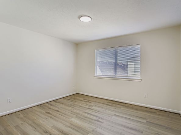 826 Forest Hillside Lane, Houston TX 77067