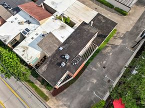 2243 W Alabama Street 10, Houston TX 77098