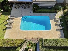 2243 W Alabama Street 10, Houston TX 77098