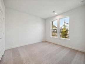 1812 Elysian Street, Houston TX 77026