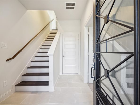 1812 Elysian Street, Houston TX 77026