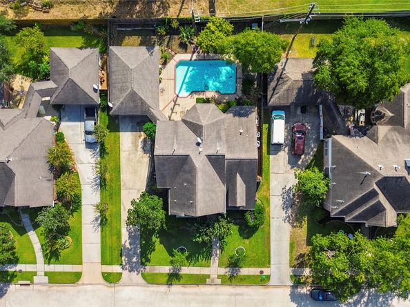 14915 Windmill Cove Lane, Cypress TX 77429