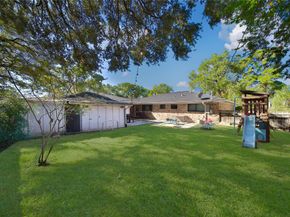 4402 Fallbrook Drive, Houston TX 77018