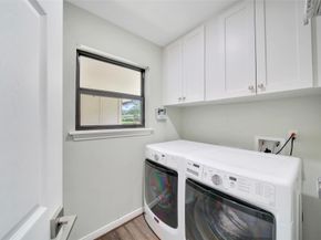 4402 Fallbrook Drive, Houston TX 77018