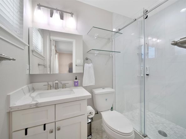 4402 Fallbrook Drive, Houston TX 77018