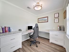 4402 Fallbrook Drive, Houston TX 77018