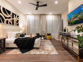 915 Thompson Street, Houston TX 77007