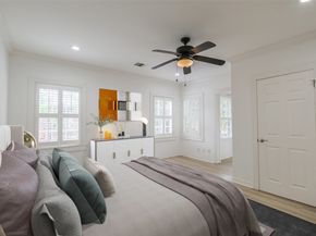 2201 Maroneal Street, Houston TX 77030