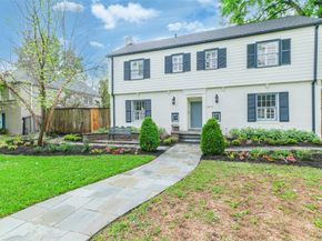 2201 Maroneal Street, Houston TX 77030