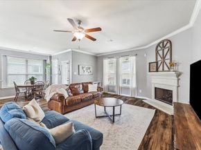 13711 Mckinney Creek Lane, Houston TX 77044