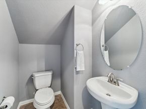 13711 Mckinney Creek Lane, Houston TX 77044